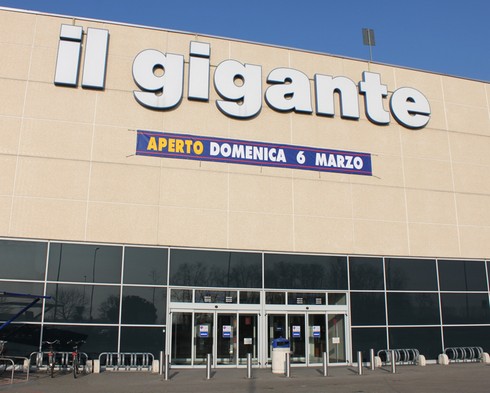 il gigante supermercato