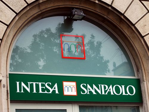 intesa san paolo lavora con noi