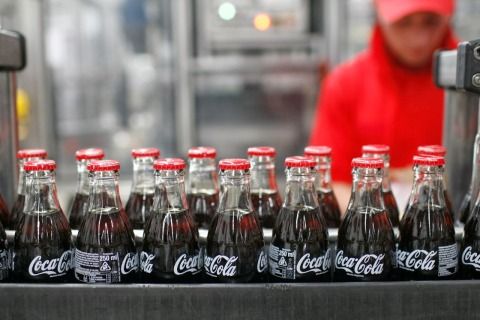 coca cola assume