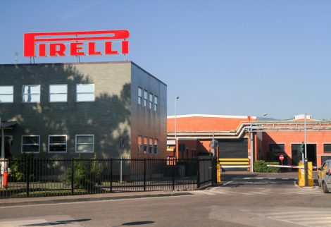 lavoro fabbrica pirelli