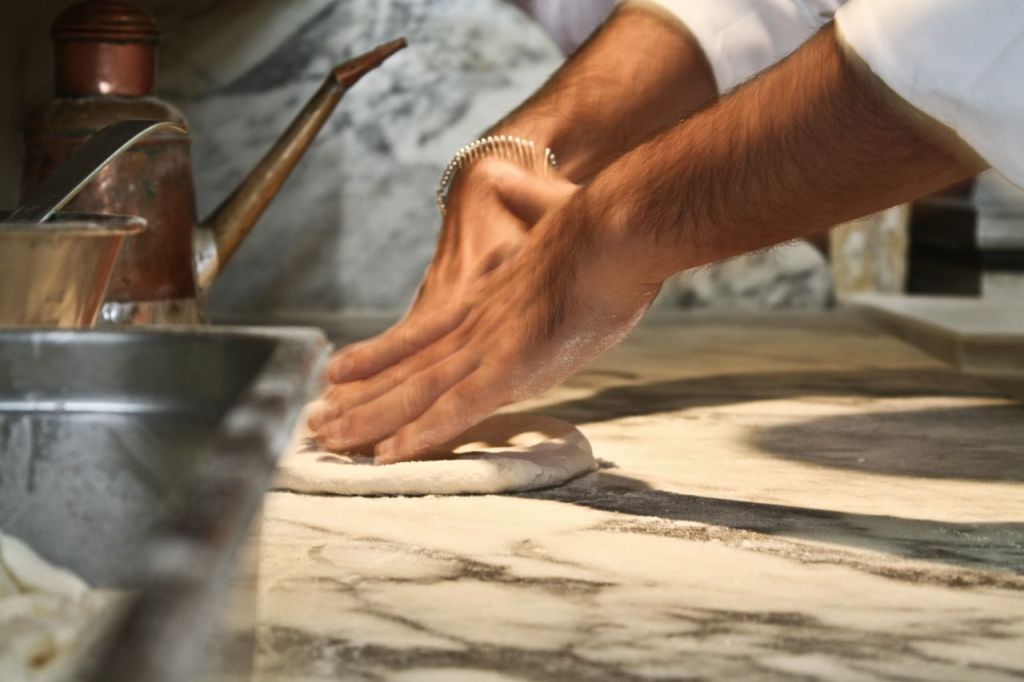 lavoro pizzaiolo guadagnare soldi