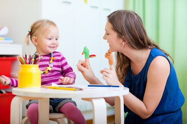 lavoro baby sitter tate educatori