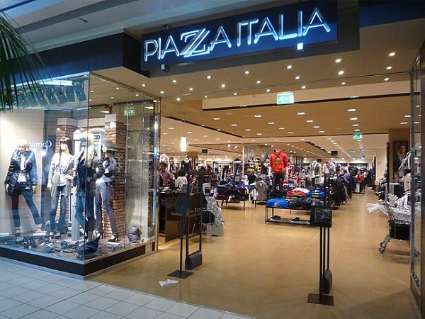 PIAZZA ITALIA lavora con noi ecco dove inviare il curriculum vitae