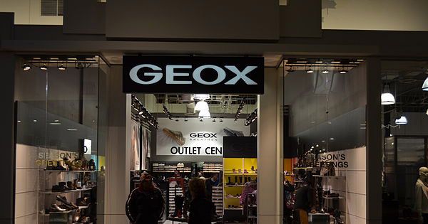 negozio geox lavoro