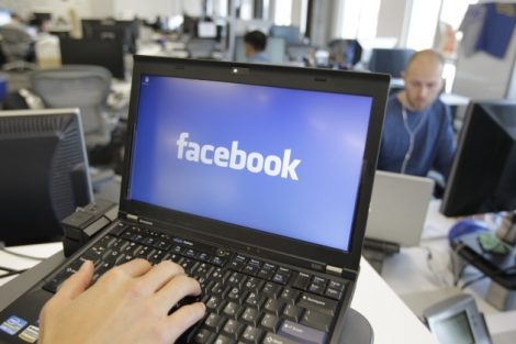 lavoro facebook italia