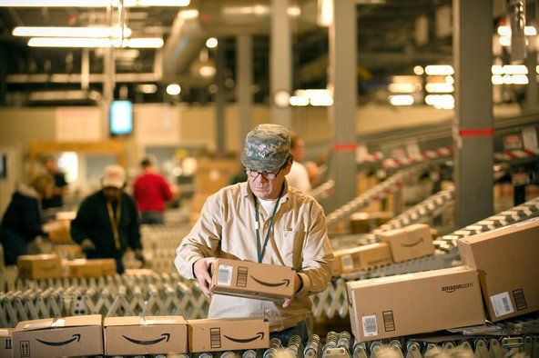 lavoro amazon italia