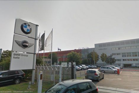 bmw lavoro fabbrica