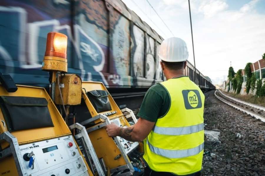 assistenti lavori ferrovie dello stato